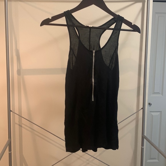 Racerback tank purchased from Aritzia - Picture 1 of 4